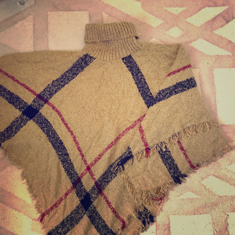 NWOT plaid poncho